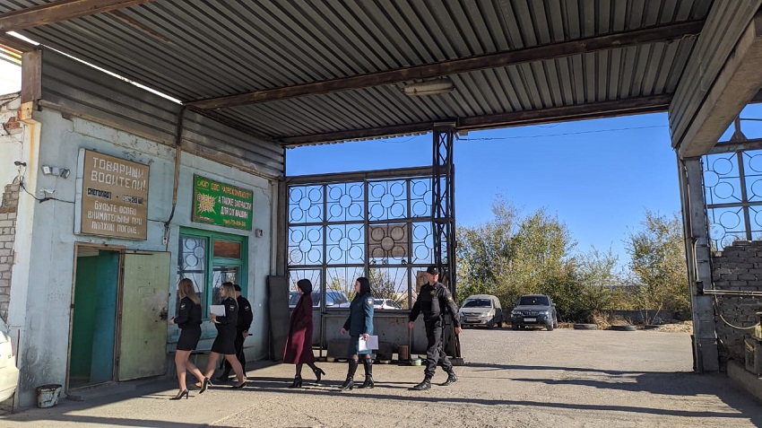 СУДЕБНЫЕ ПРИСТАВЫ НА СЕВЕРЕ ВОЛГОГРАДА АРЕСТОВАЛИ НЕДВИЖИМОСТЬ ДОЛЖНИКА