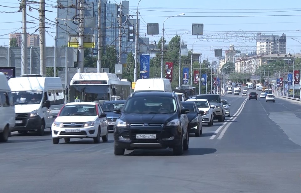 В ВОЛГОГРАДЕ НА ДОРОГИ ВЫЙДЕТ НОВЫЙ МИКРОАВТОБУС