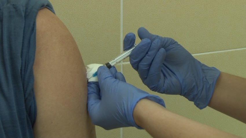 «Пациентов с температурой будут принимать провизорные госпитали»: в Волгограде опасаются вспышки сезонного гриппа