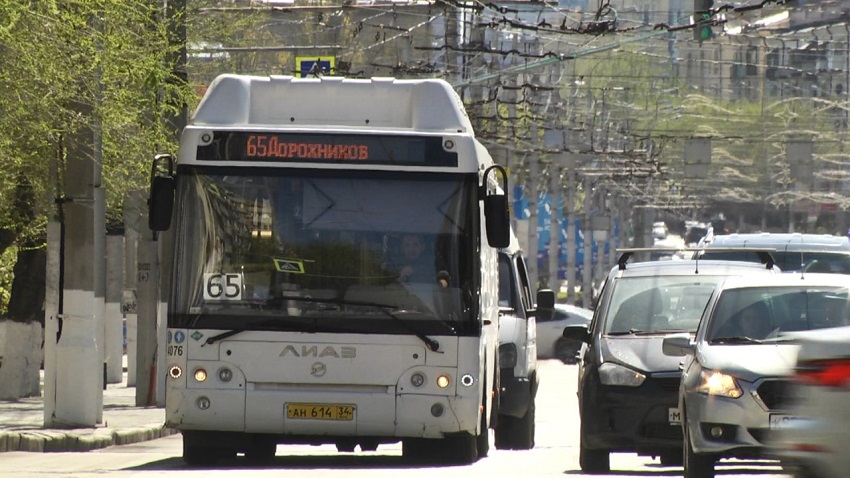 В Волгограде 9 Мая усилят работу общественного транспорта