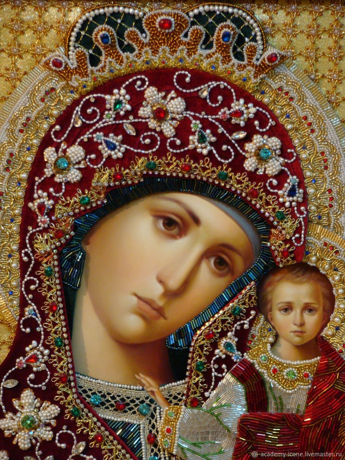 Волгоградцы отмечают празднование Казанской иконе Божией Матери