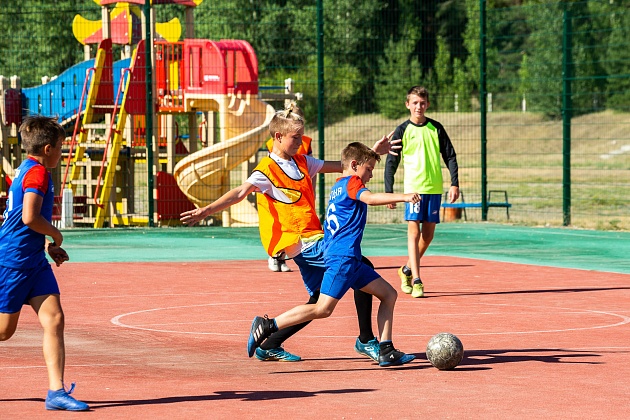 Волгоградским семьям вернут половину денег за путевку в детский лагерь