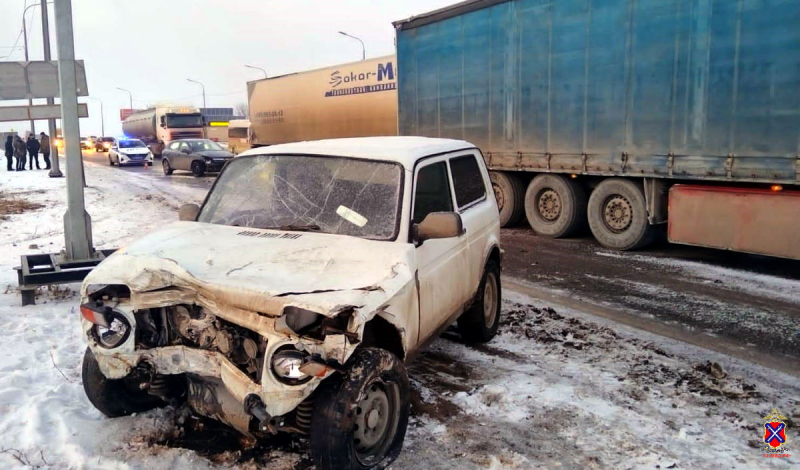 В ДТП на севере Волгограда пострадали два человека