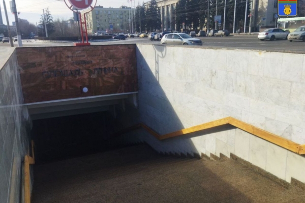В Волгограде закончили ремонт входных групп СТ «Площадь Ленина»