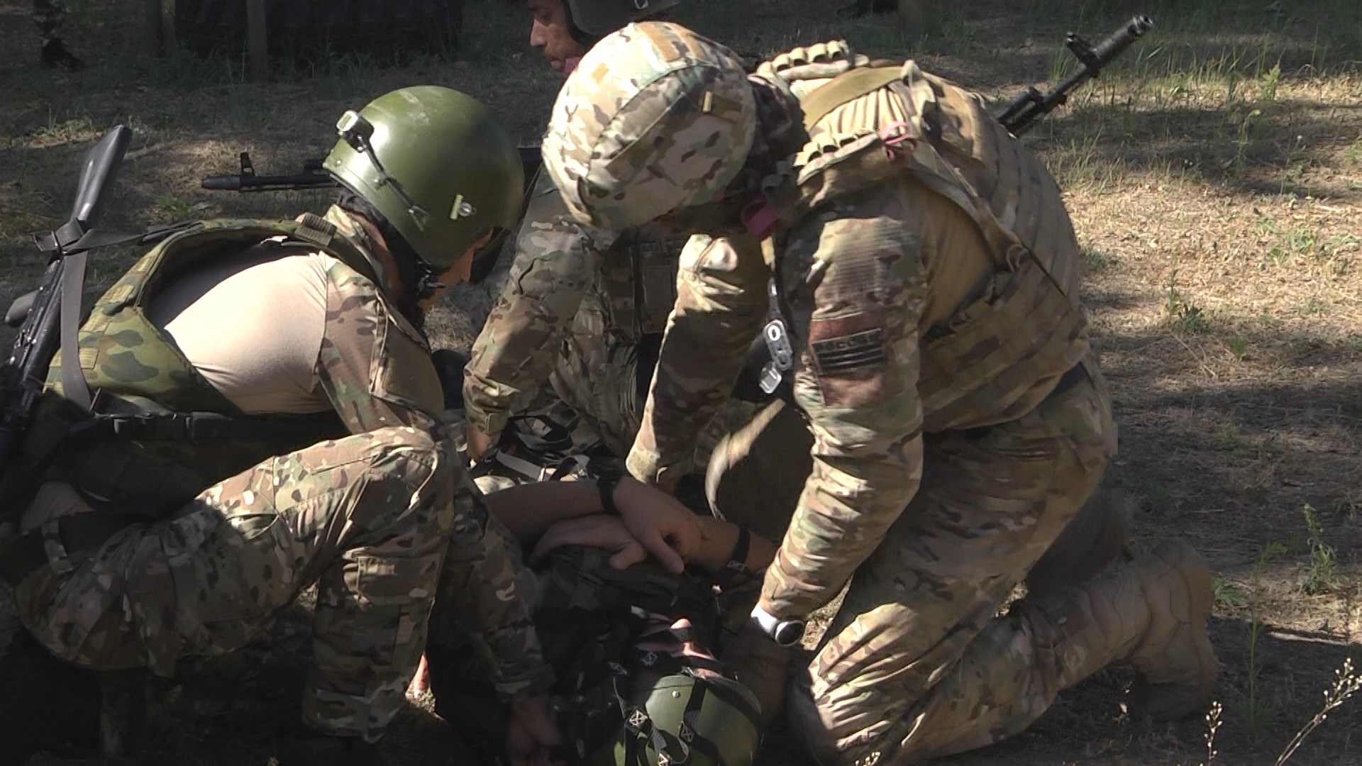 Волгоградские спецназовцы познакомились с азами тактической медицины