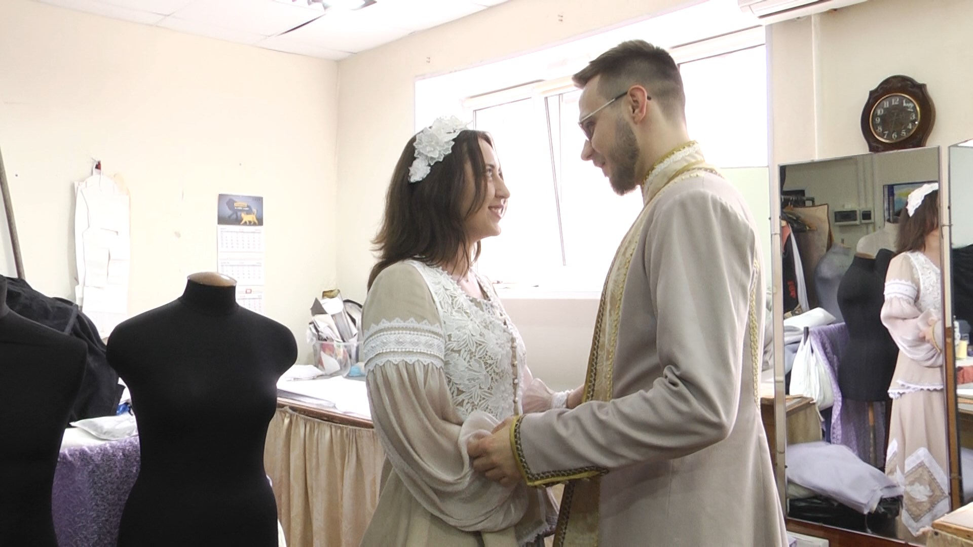 Влюбленные пары из Волгограда заключают браки на ВДНХ