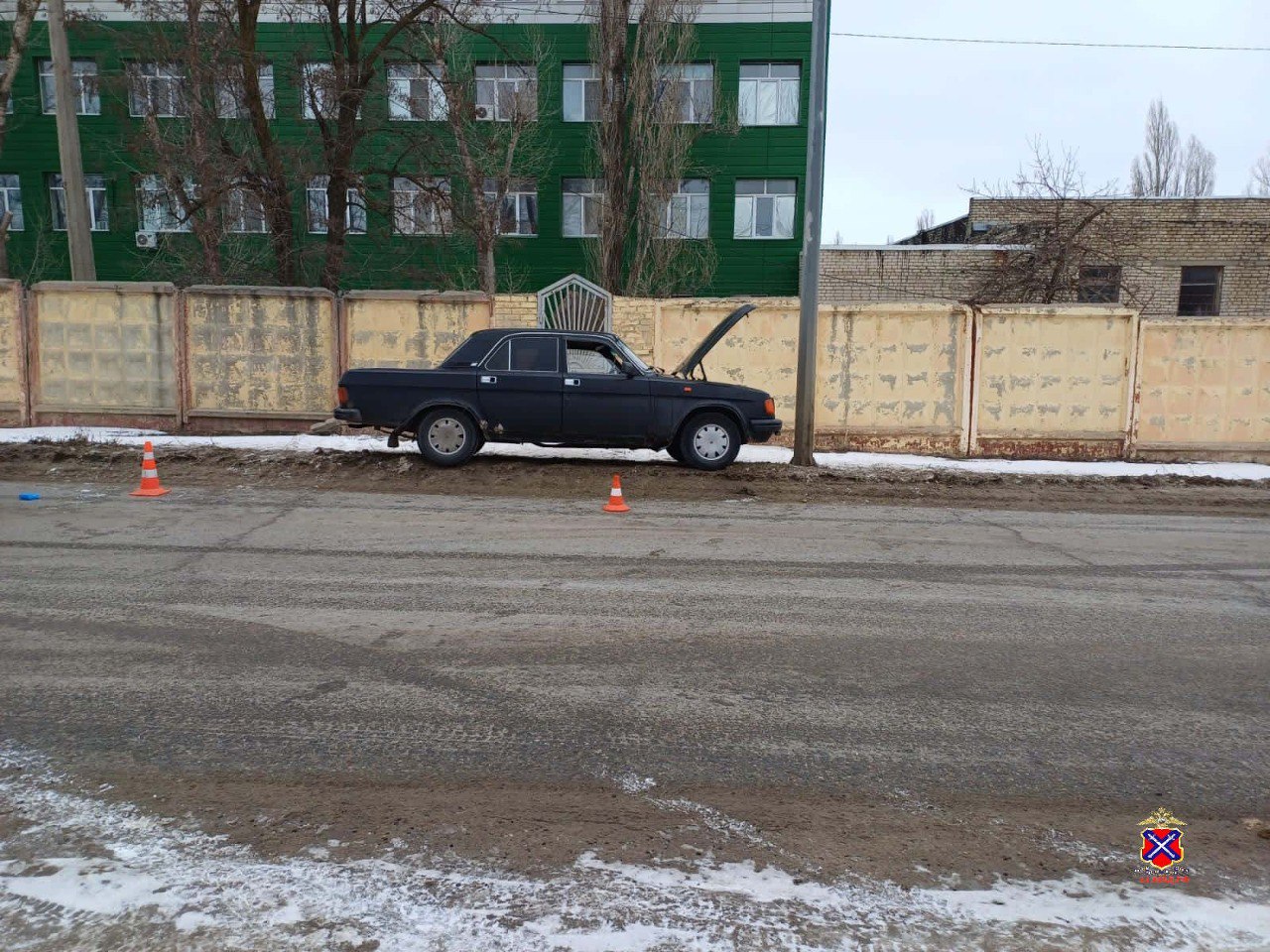 В Волгограде водитель «Волги» въехал в столб