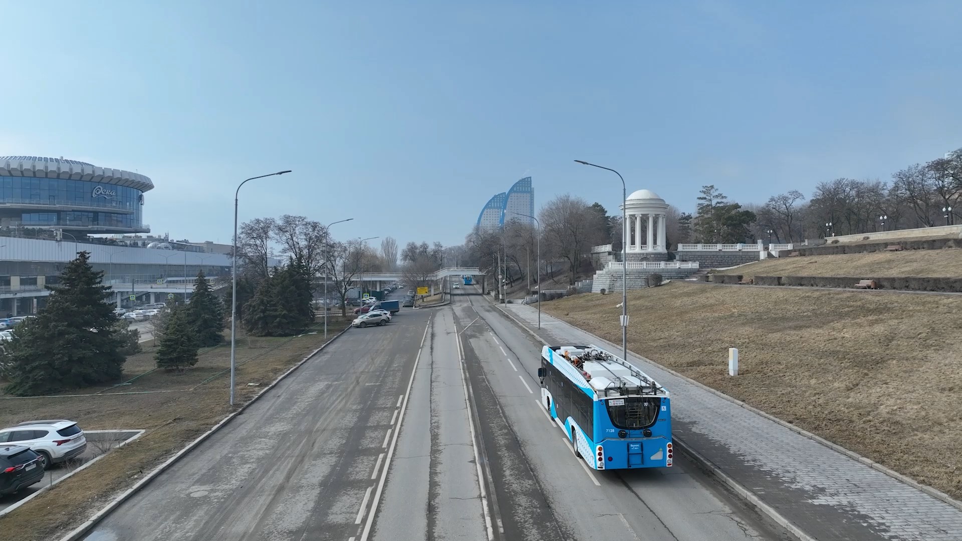 В Волгоград поступили 56 современных троллейбусов