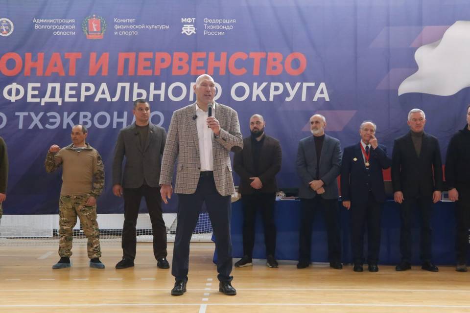 Волгоград посетил политик и спортсмен Николай Валуев