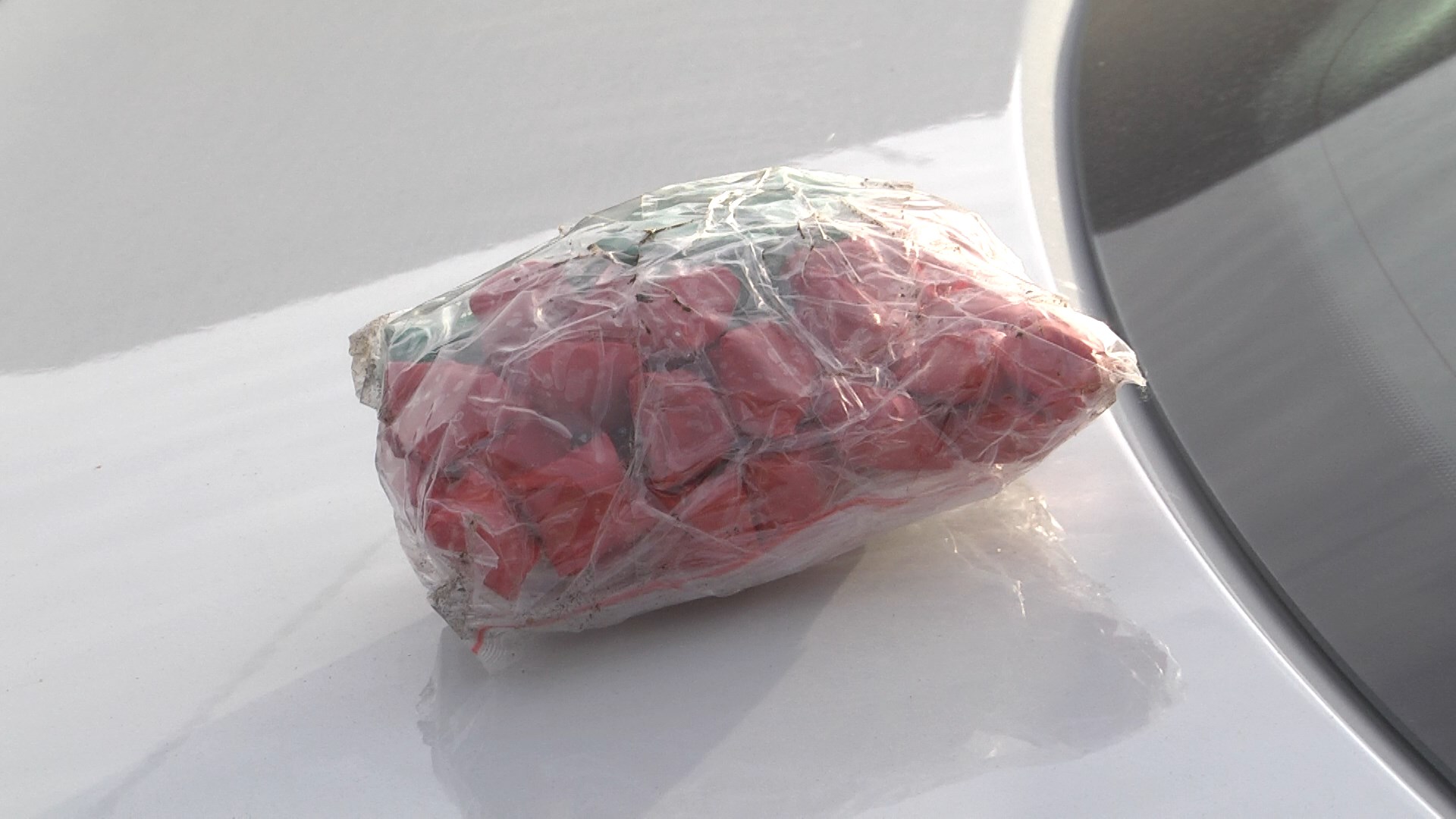 Волгоградские полицейские обнаружили N-метилэфедрон у пассажира автомобиля